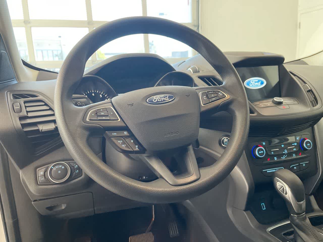 Used 2019 Ford Escape SE AWD/4WD image 14