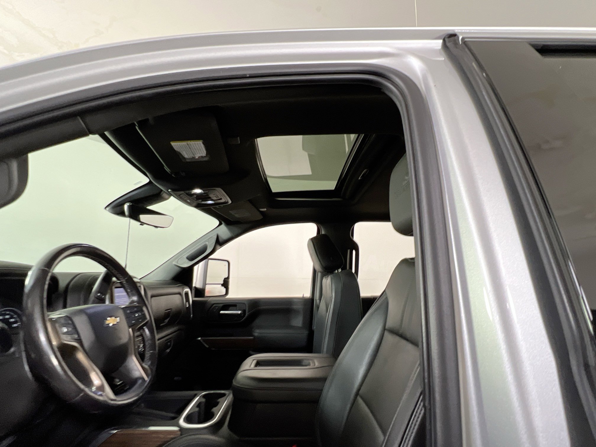 Used 2022 Chevrolet Silverado 2500 High Country w/ Z71 Off-Road Package image 22