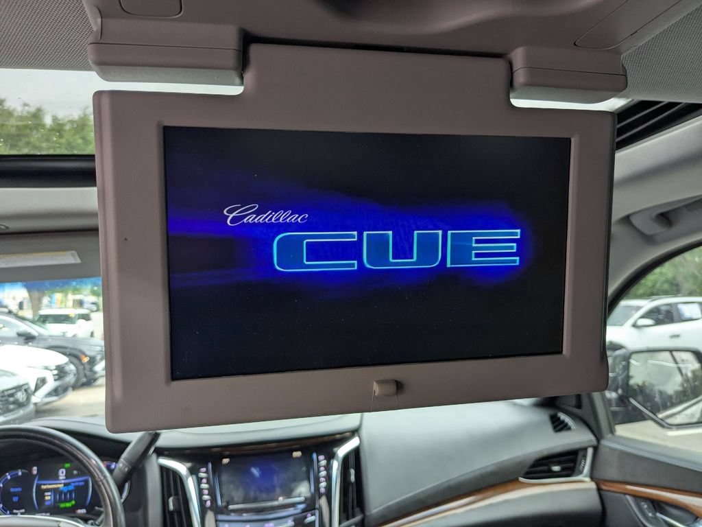 Used 2018 Cadillac Escalade Premium Luxury AWD/4WD image 19