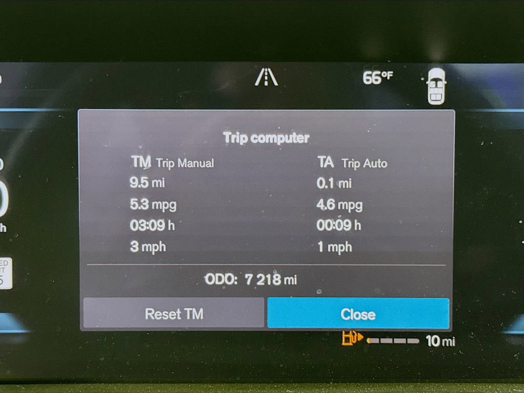 Used 2025 Volvo XC90 B5 Core w/ Climate Package AWD/4WD image 15