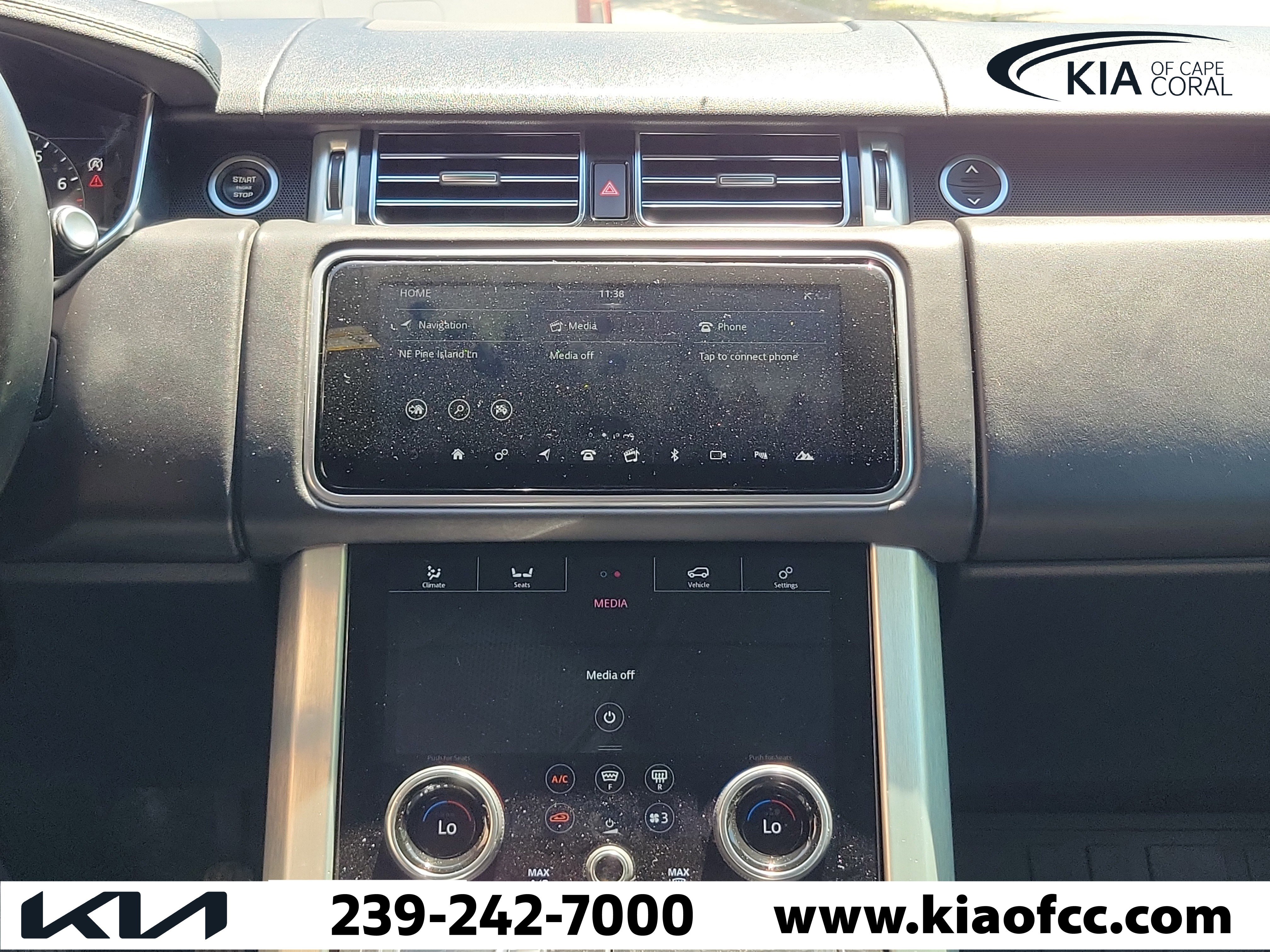 Used 2018 Land Rover Range Rover HSE AWD/4WD image 19