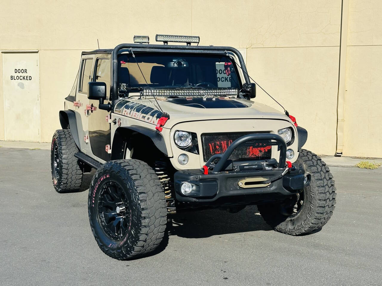 Used 2017 Jeep Wrangler Unlimited Rubicon image 1