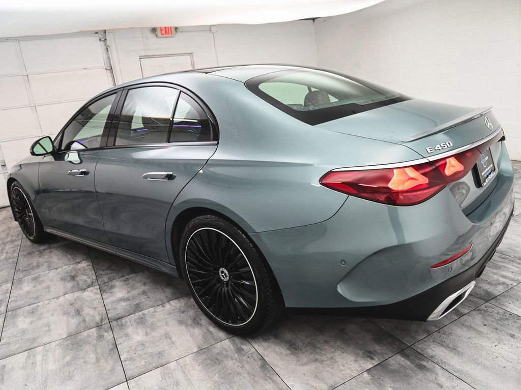 Used 2024 Mercedes-Benz E 450 4MATIC Sedan image 4
