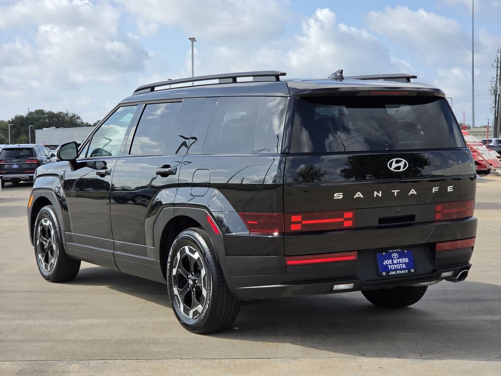 Used 2026 Hyundai Santa Fe SEL FWD image 7