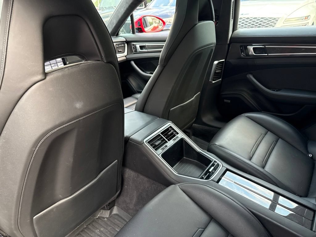Used 2019 Porsche Panamera GTS AWD/4WD image 18