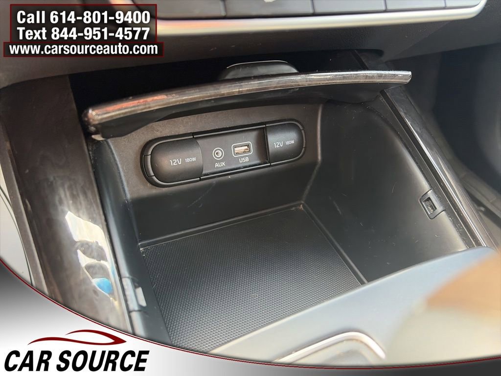 Used 2017 Kia Sorento EX w/ EX V6 Premium Package AWD/4WD image 23