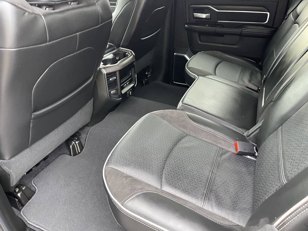 New 2026 RAM 2500 Laramie w/ Night Edition AWD/4WD image 15