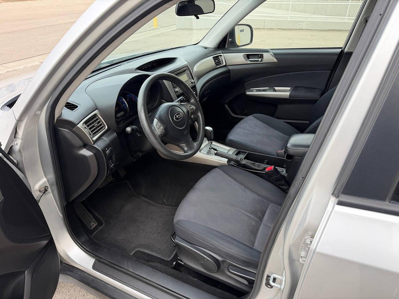 Used 2009 Subaru Forester 2.5X AWD/4WD image 14