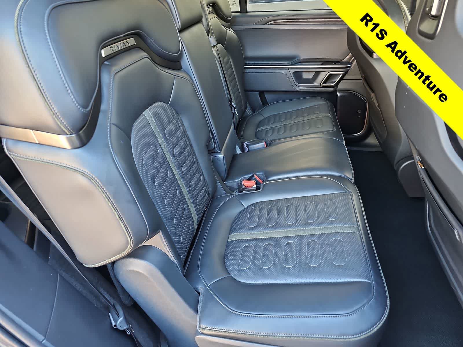 Used 2024 Rivian R1S Adventure AWD/4WD image 17