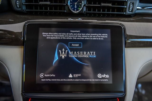 Used 2018 Maserati Quattroporte S GranLusso RWD image 19