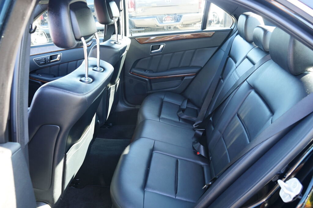 Used 2013 Mercedes-Benz E 350 Sedan image 12