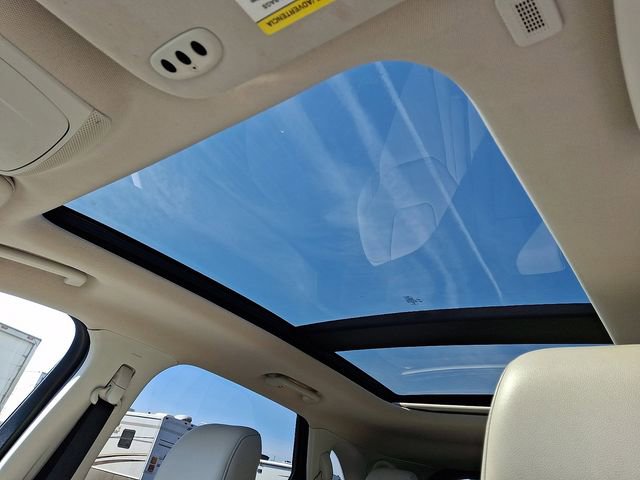 Used 2020 Ford Edge Titanium w/ Equipment Group 301A image 16