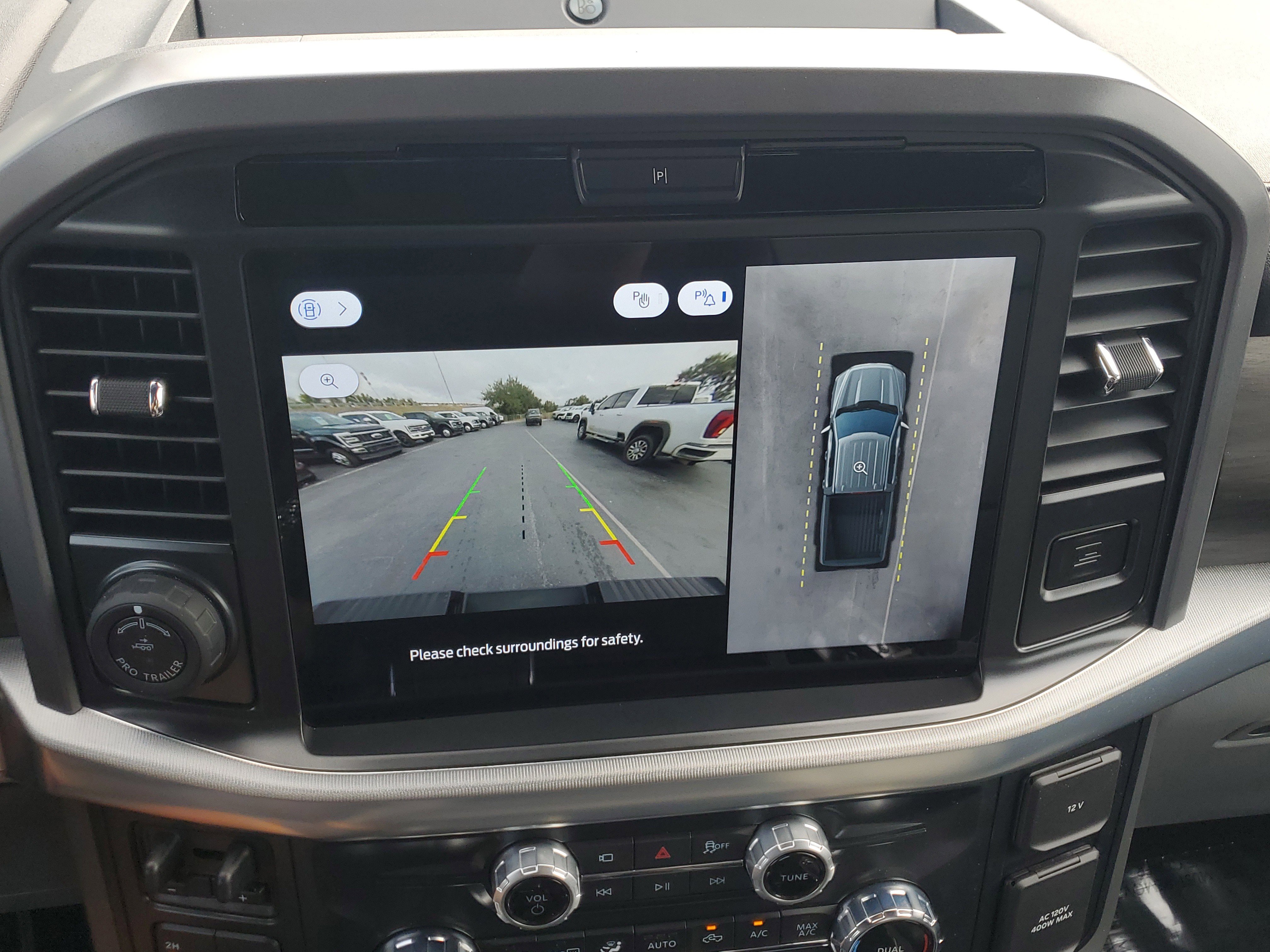 Used 2025 Ford F150 Lariat w/ Equipment Group 501A Mid image 25