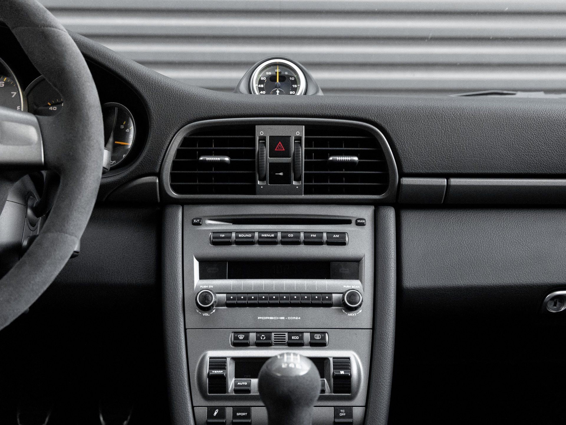 Used 2007 Porsche 911 GT3 image 25