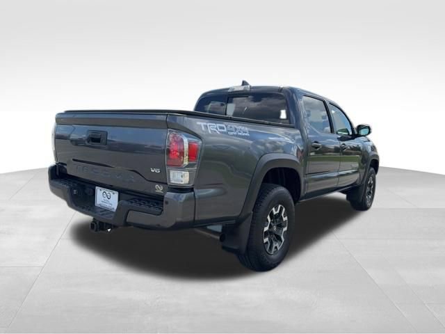 Used 2023 Toyota Tacoma TRD Off-Road w/ Technology Package image 9
