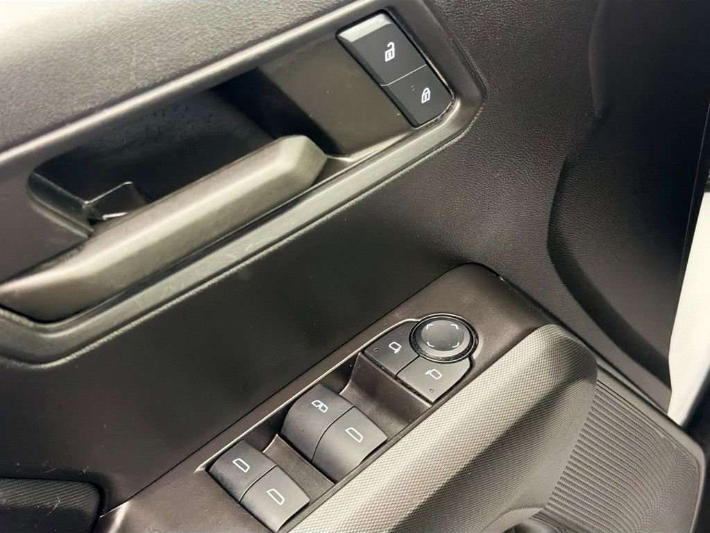 Used 2024 Chevrolet Colorado Trail Boss w/ Safety Package image 17