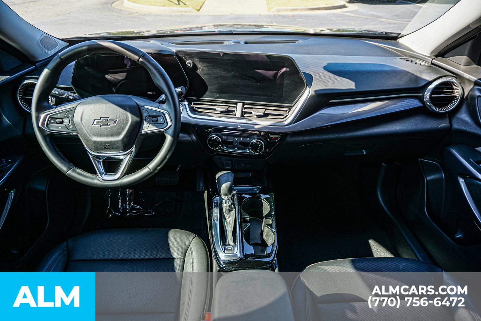 Used 2025 Chevrolet Trax ACTIV w/ Sunroof Package FWD image 28