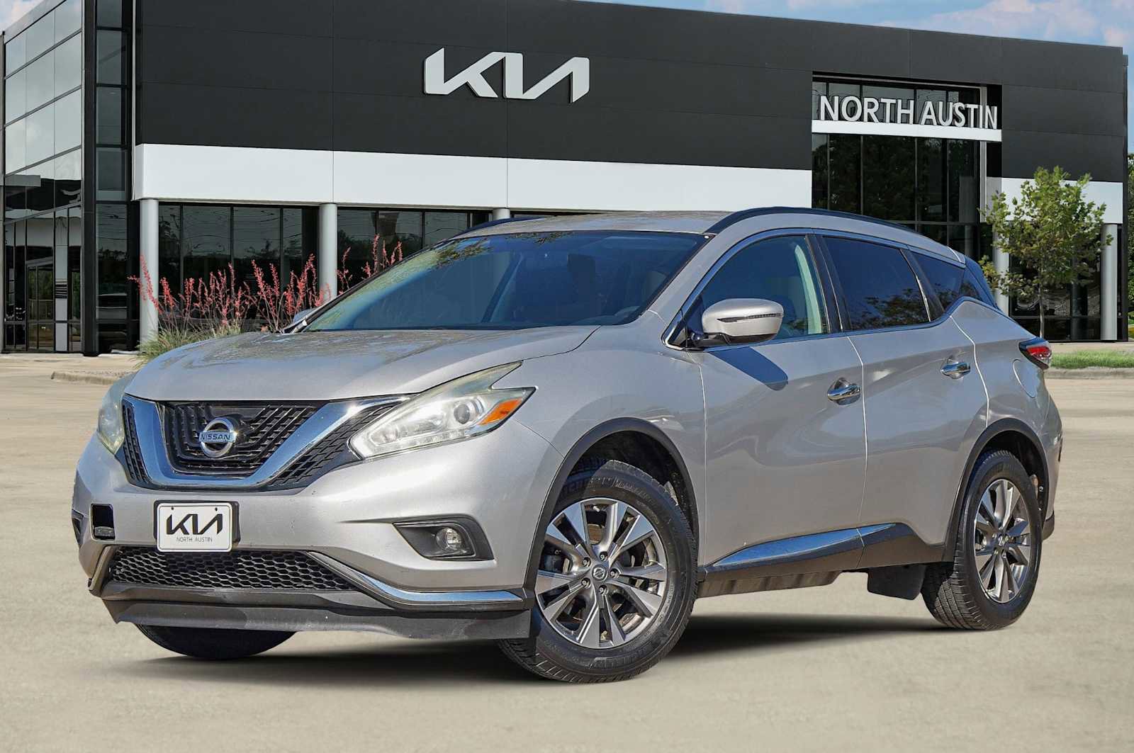 Used 2016 Nissan Murano SV