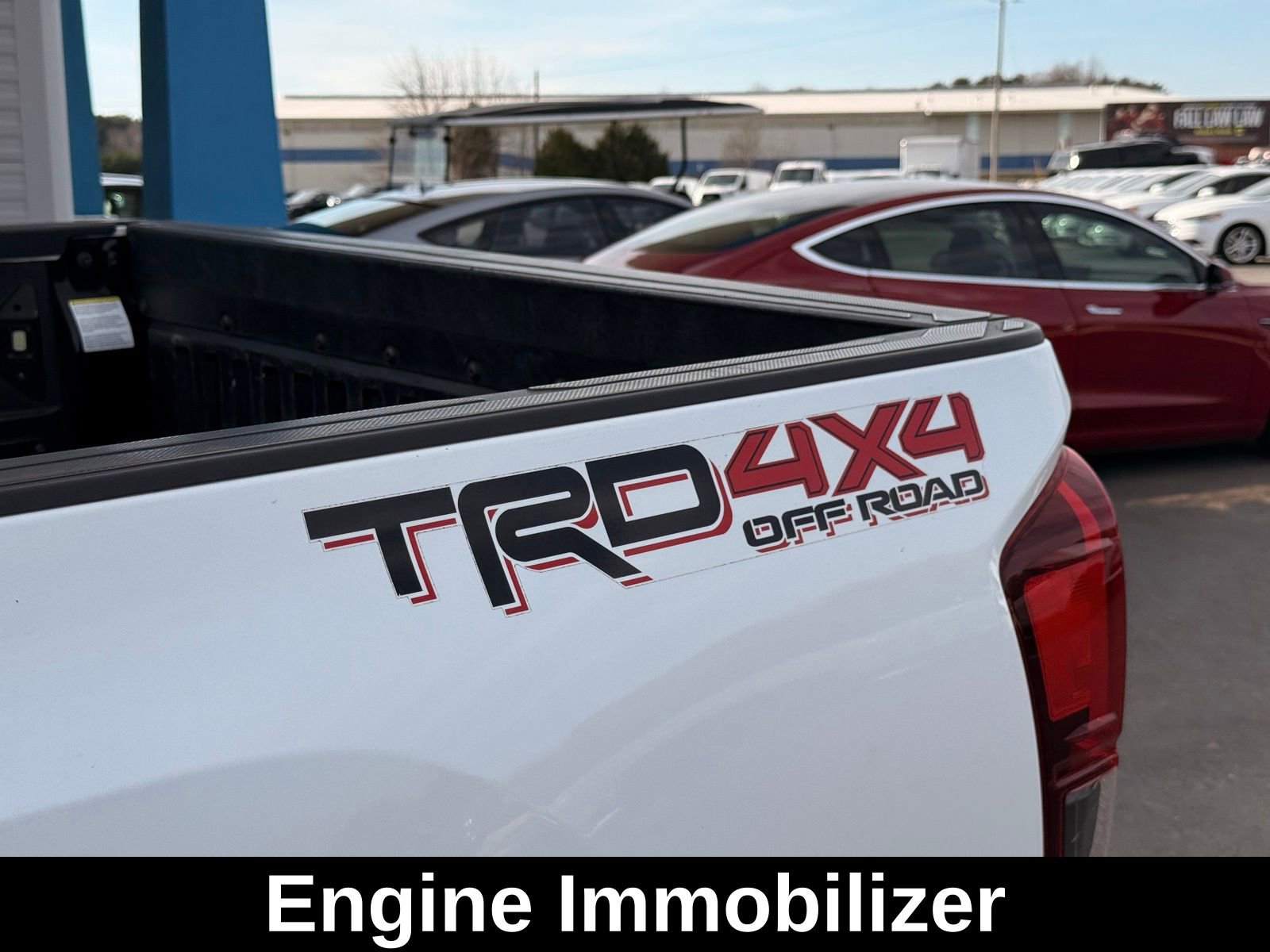 Used 2019 Toyota Tacoma TRD Off-Road image 5