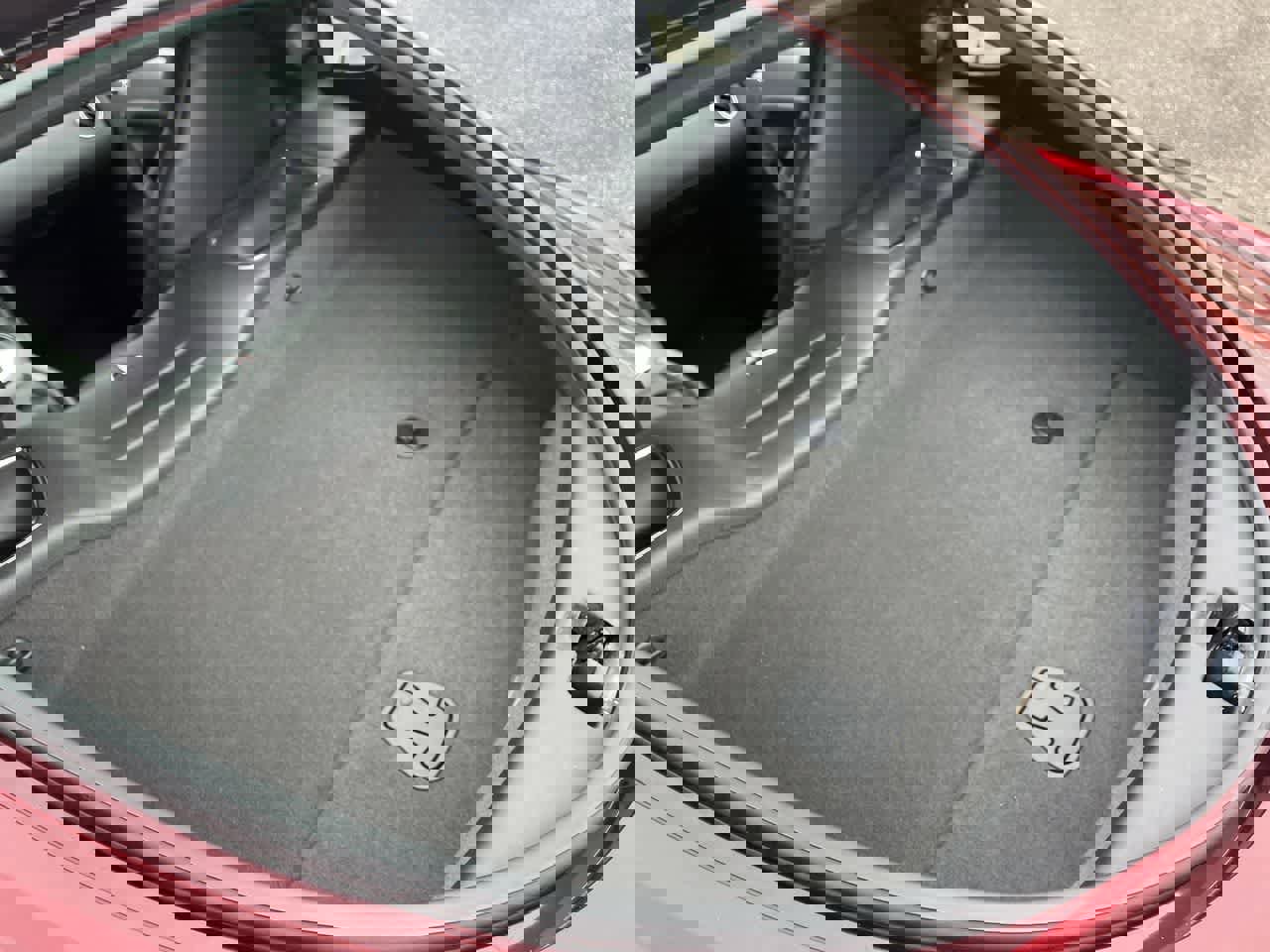 Used 2009 Pontiac Solstice Coupe w/ Premium Package RWD image 17