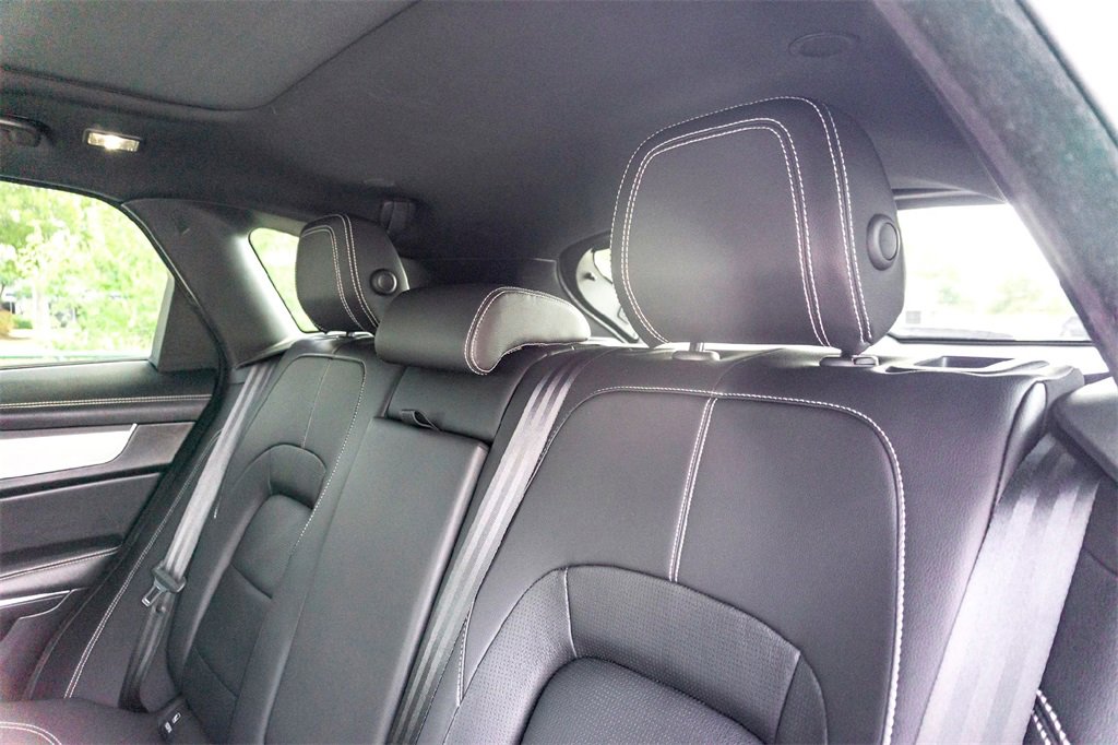 Used 2024 Jaguar F-PACE R-Dynamic S image 27