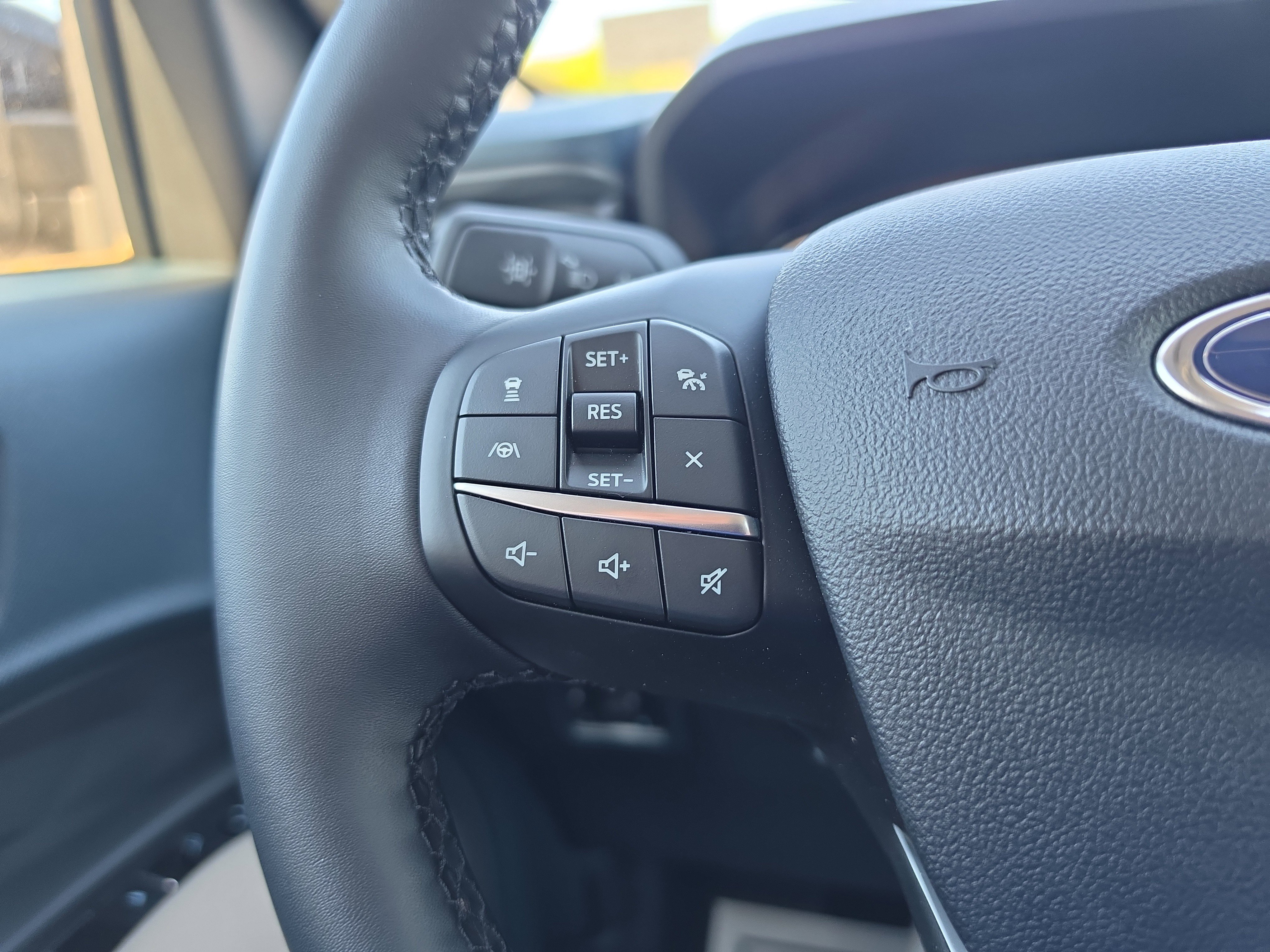 Used 2024 Ford Maverick Lariat w/ Black Appearance Package AWD/4WD image 22