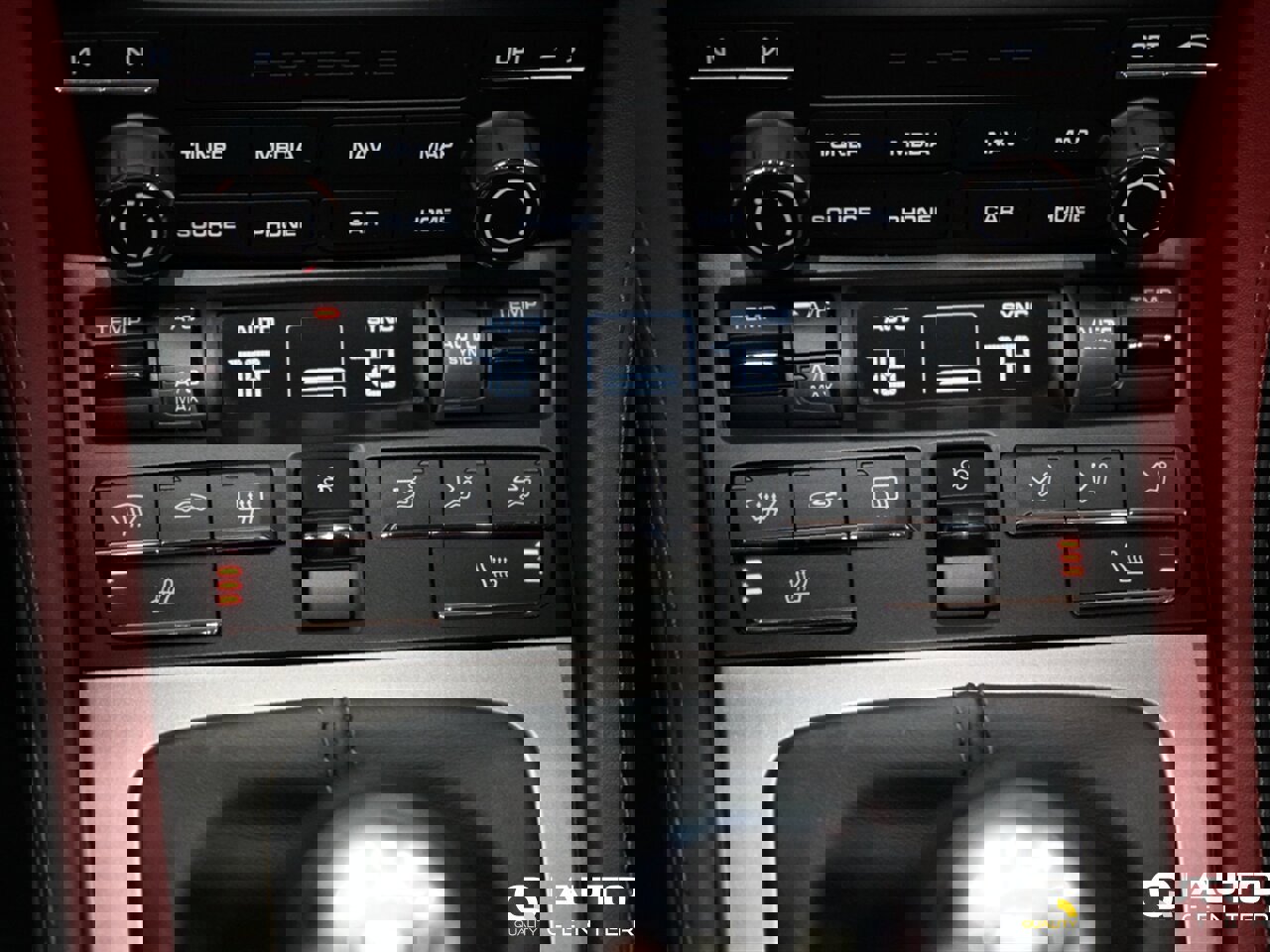 Used 2020 Porsche 718 Boxster Spyder image 30