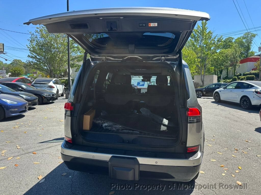 Used 2024 Lexus GX 550 w/ Accessory Package (Z1) AWD/4WD image 30