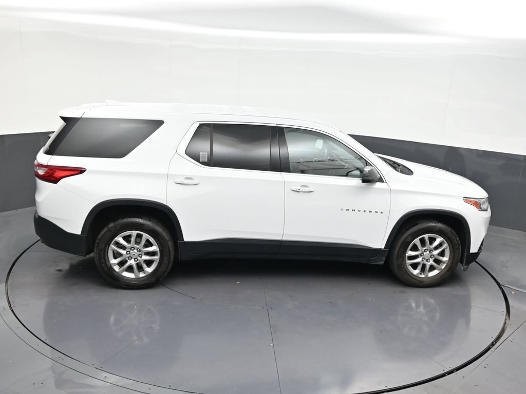 Used 2021 Chevrolet Traverse LS FWD image 21