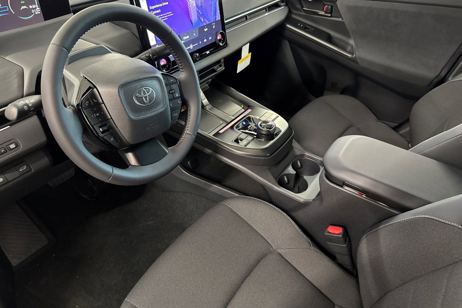 New 2026 Toyota C-HR AWD/4WD image 10