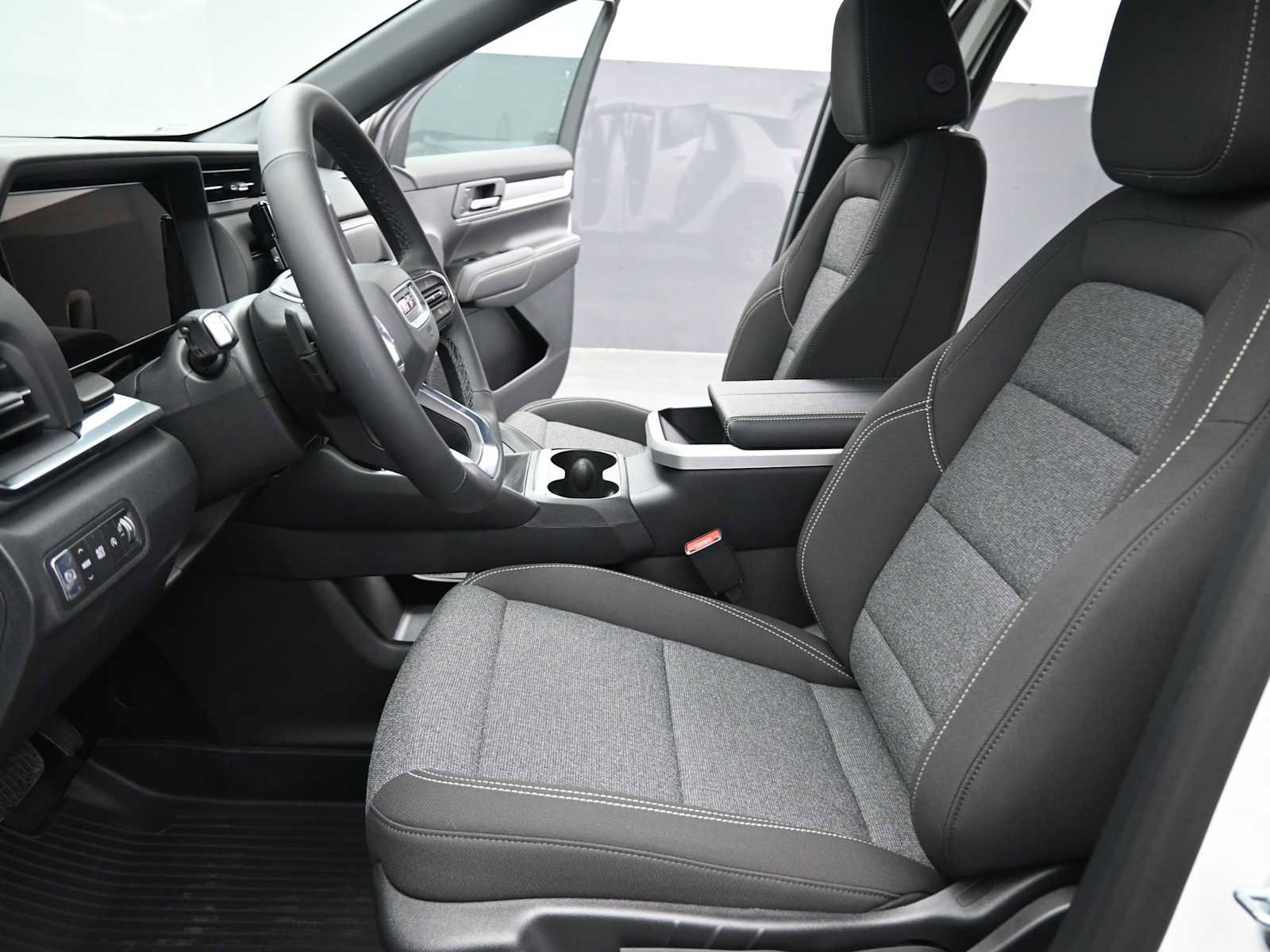 New 2026 GMC Terrain Elevation image 14