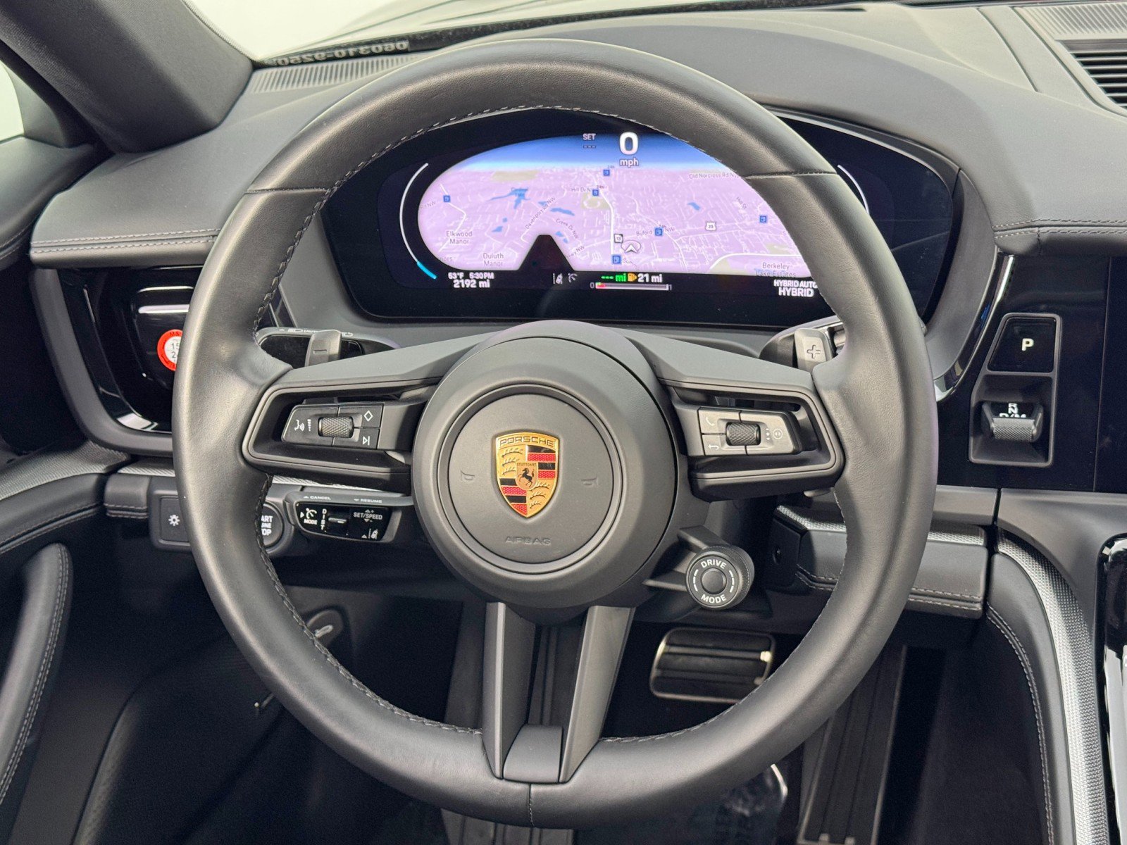 Used 2025 Porsche Panamera 4S w/ Premium Package image 21