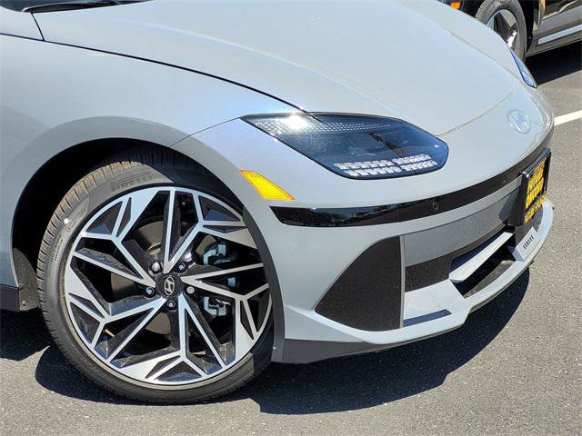 New 2025 Hyundai Ioniq 6 SEL image 3