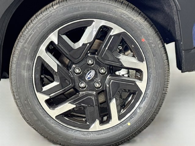 New 2026 Subaru Forester Premium AWD/4WD image 31
