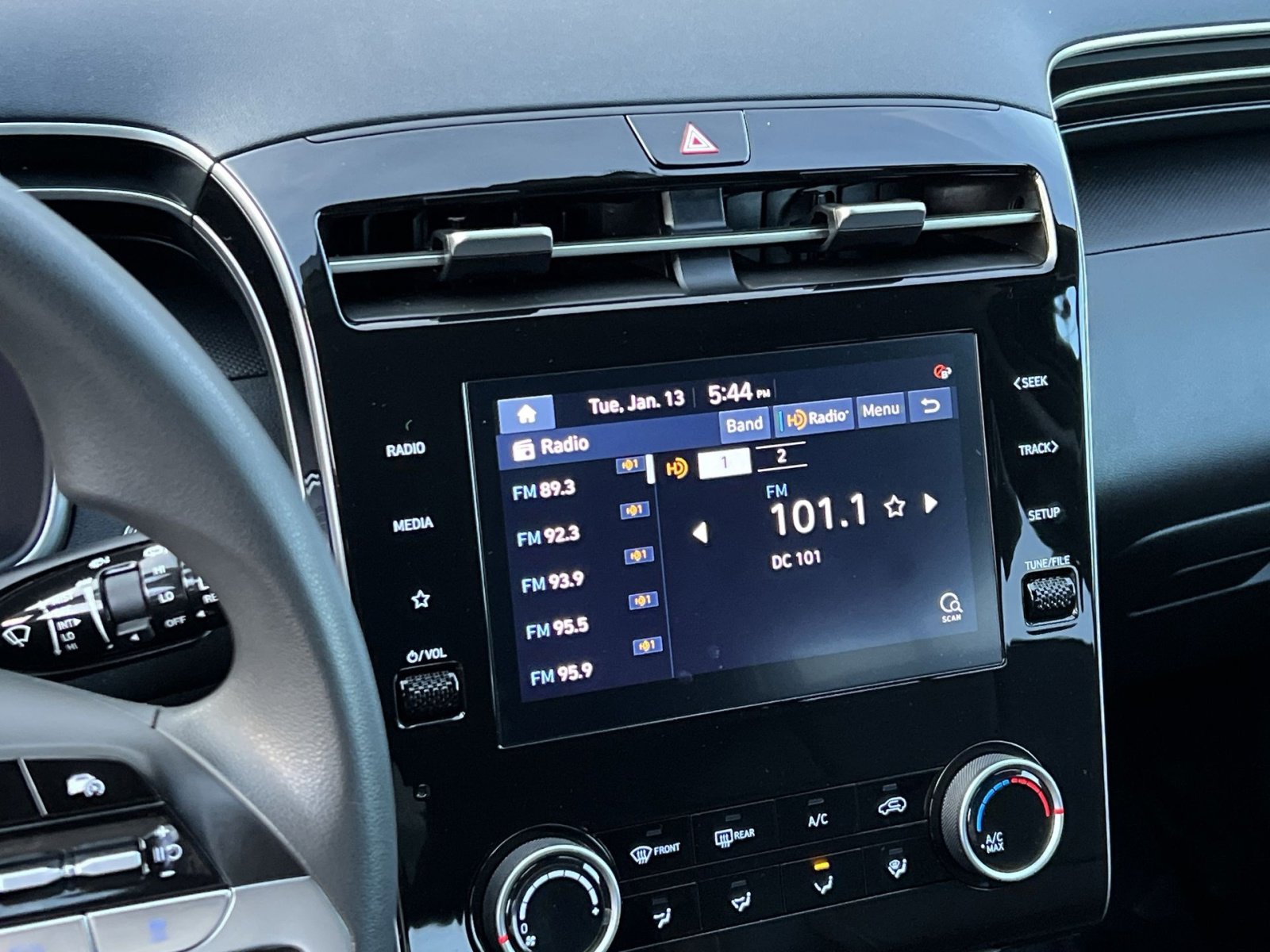 Used 2023 Hyundai Tucson SEL image 14