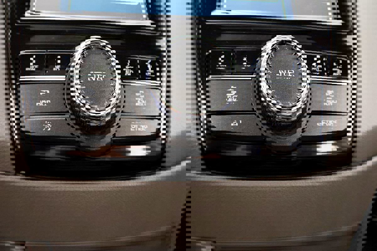 Used 2017 Honda Odyssey EX-L image 34