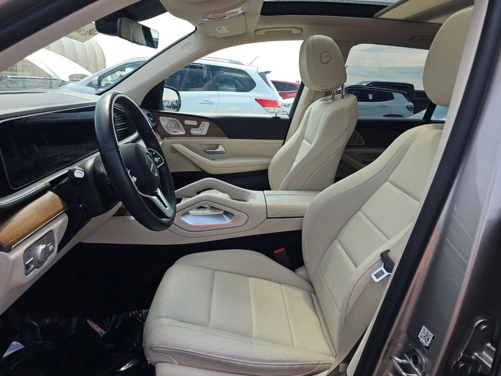 Used 2023 Mercedes-Benz GLE 350 4MATIC image 4