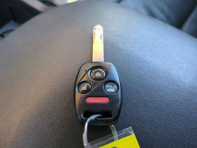 Used 2013 Honda Pilot Touring image 28