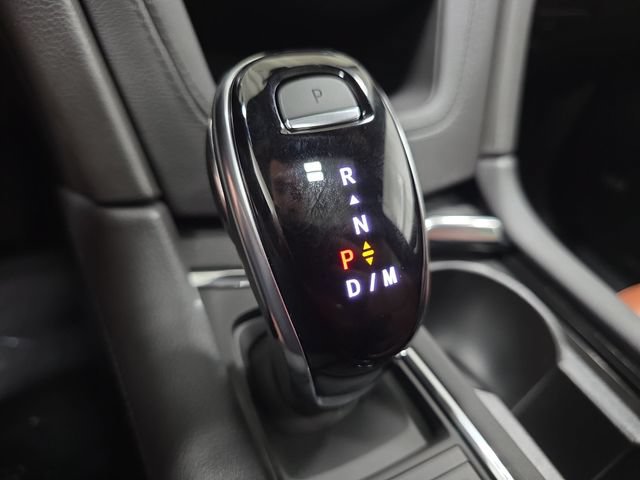 New 2026 Cadillac XT5 Premium Luxury w/ LPO, Floor Liner Package AWD/4WD image 20