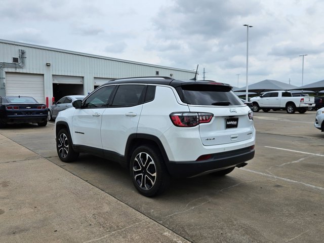 Used 2022 Jeep Compass Limited image 8