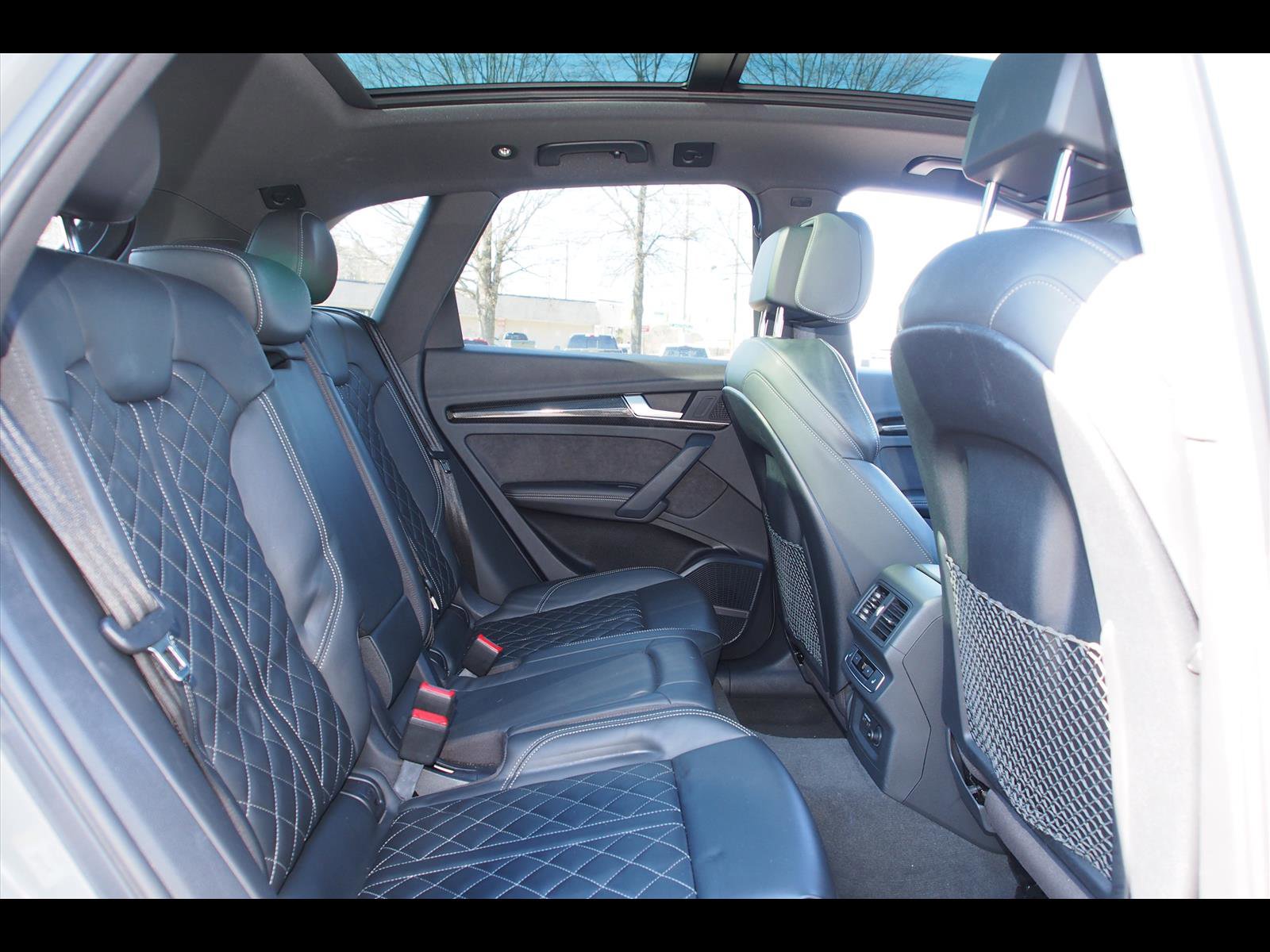 Used 2021 Audi SQ5 Prestige image 14