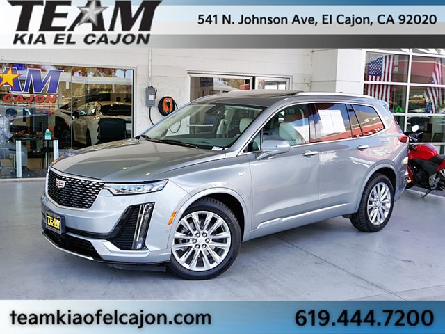 Used 2023 Cadillac XT6 Premium Luxury w/ Technology Package FWD image 1