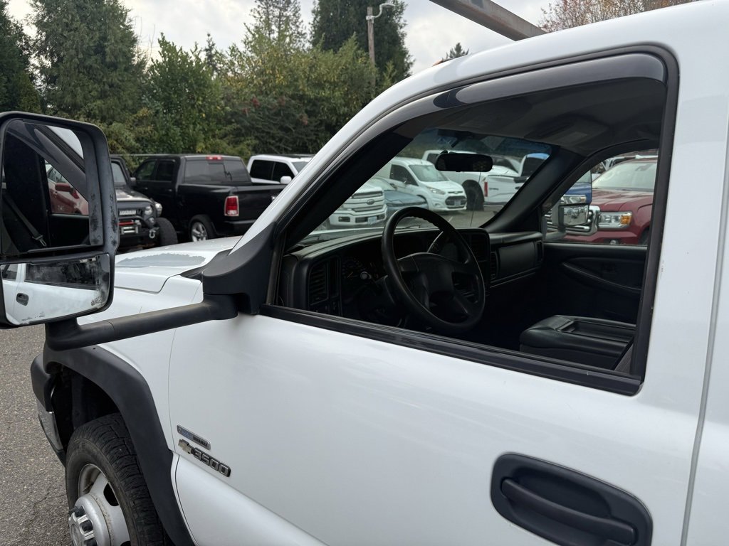 Used 2007 Chevrolet Silverado 3500 W/T image 7