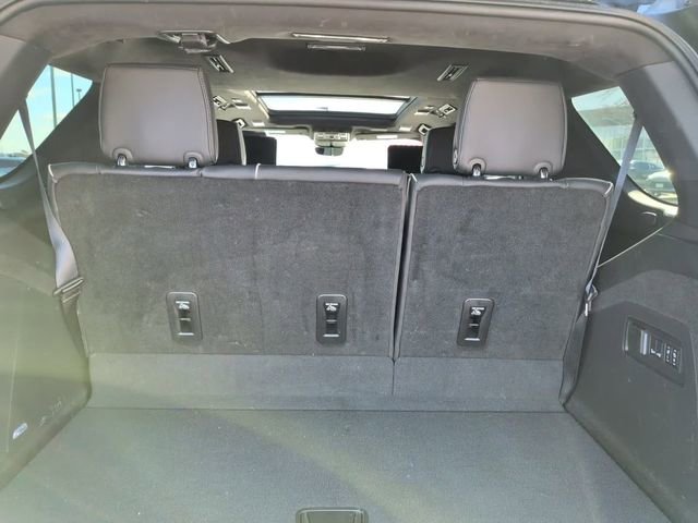 Used 2024 Cadillac Escalade V w/ LPO, ONYX Package image 8