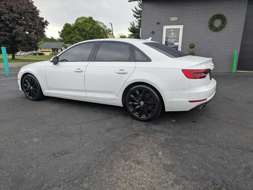 Used 2017 Audi A4 2.0T Ultra Premium w/ Convenience Package FWD image 3