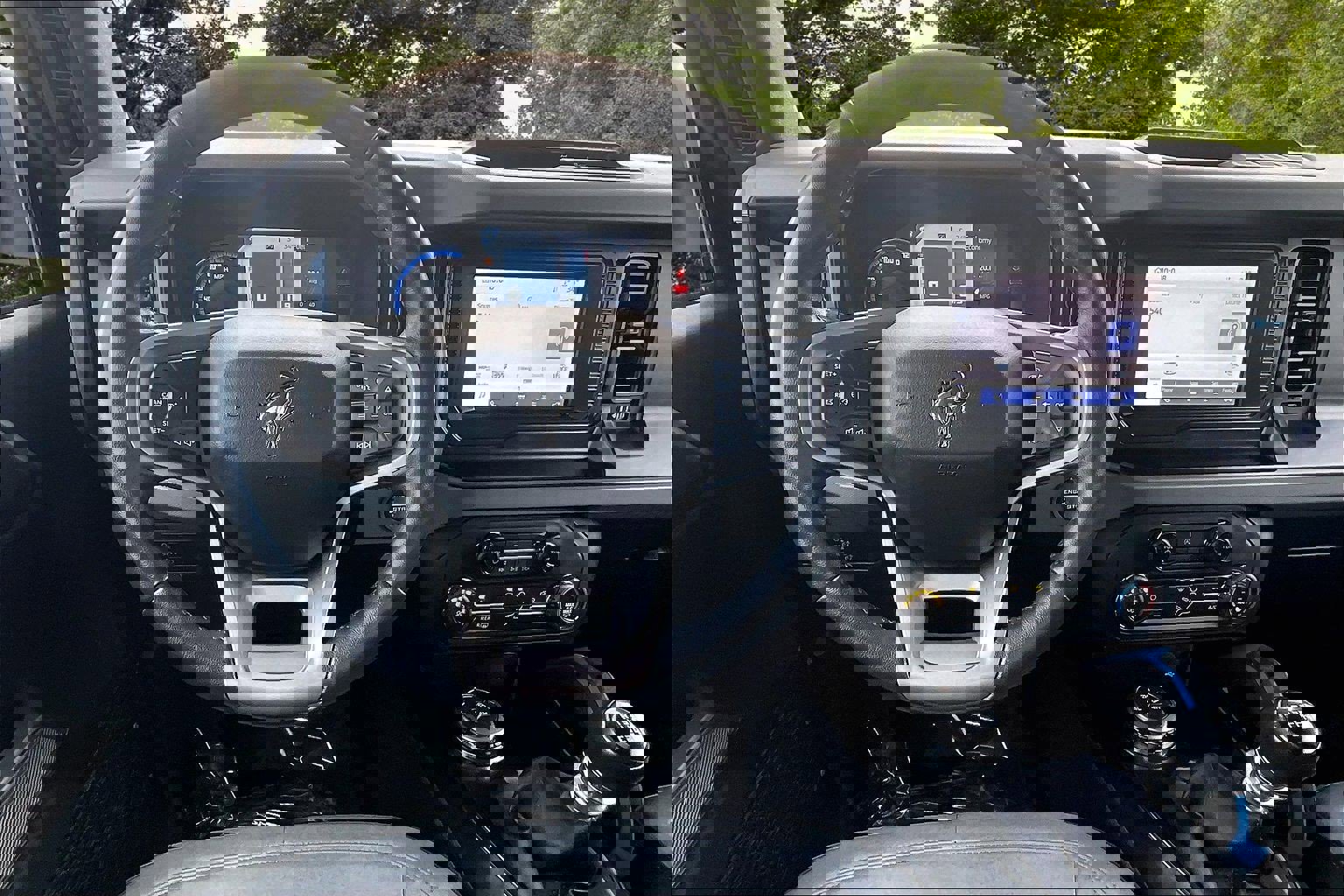 Certified 2022 Ford Bronco Black Diamond image 8