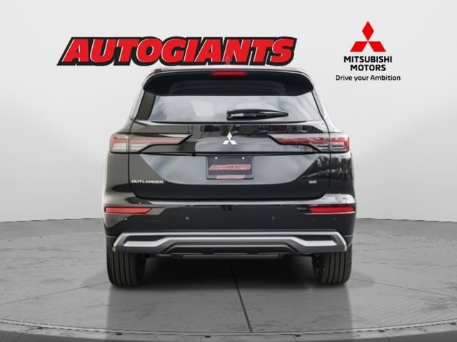 New 2025 Mitsubishi Outlander SE image 5