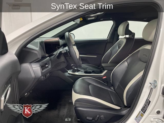 Used 2025 Kia K4 GT-Line w/ GT-Line Premium Package FWD image 12