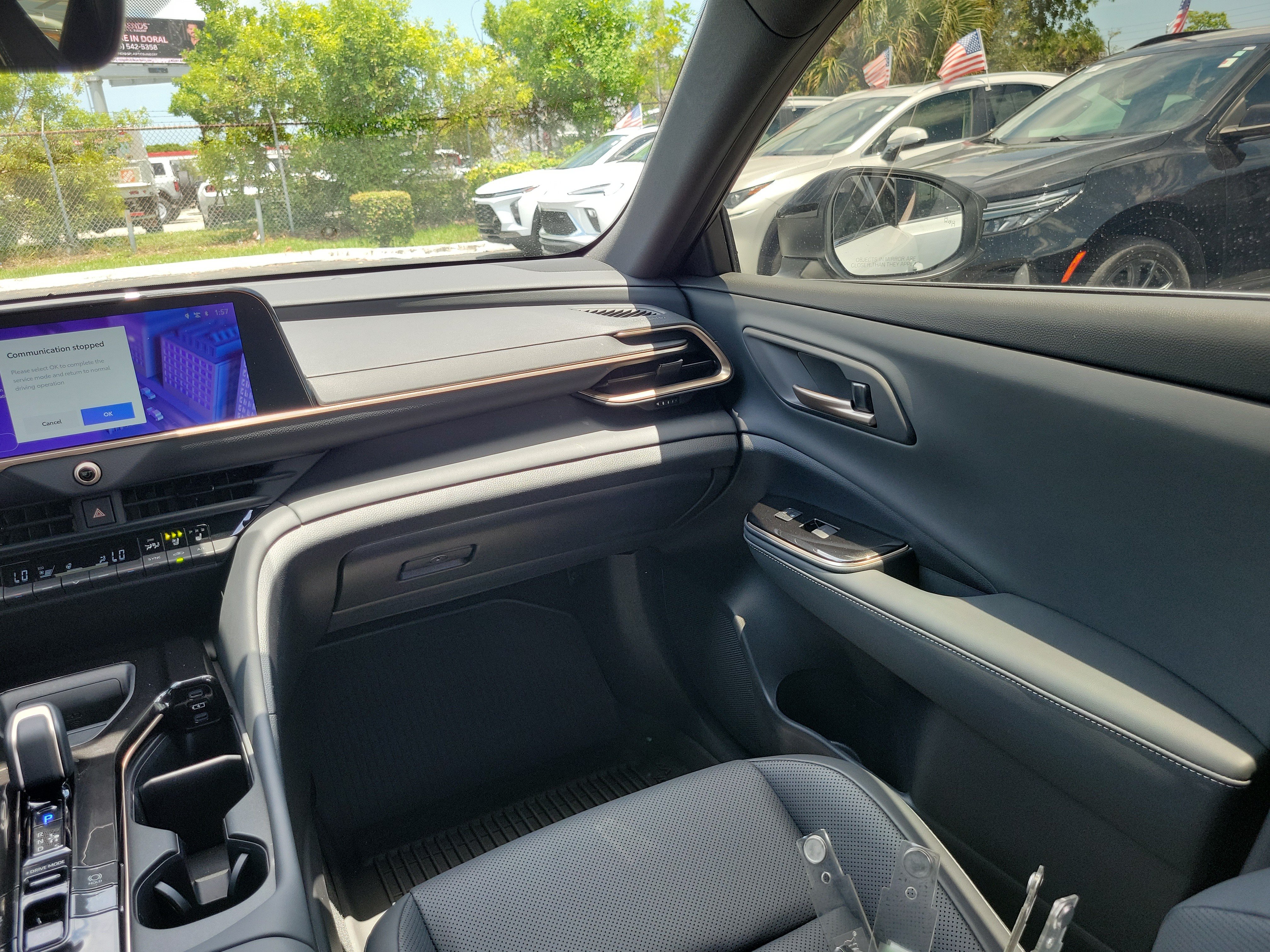 Used 2025 Toyota Crown Signia AWD/4WD image 17
