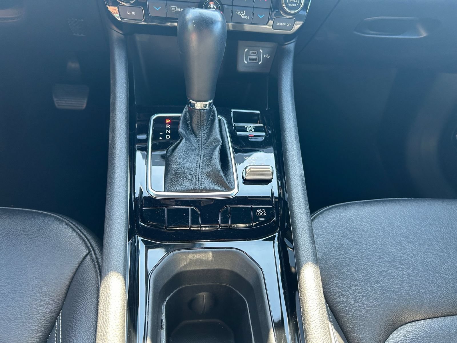 Used 2025 Jeep Compass Limited AWD/4WD image 35